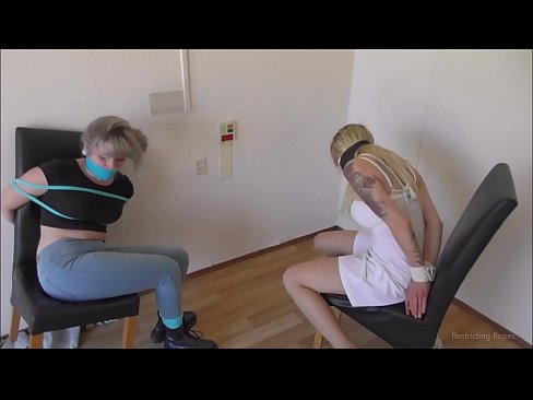 ❤️ Tràilleach / ceangailte agus gagged / nighean ann an àmhghar ❤❌  Porno  aig gd.kanalmoscow.ru ﹏