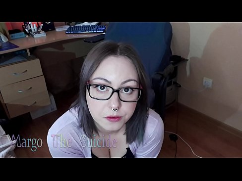 ❤️ Nighean gnèitheach le speuclairean a’ suirghe Dildo gu domhainn air a’ chamara ❤❌  Porno  aig gd.kanalmoscow.ru ﹏